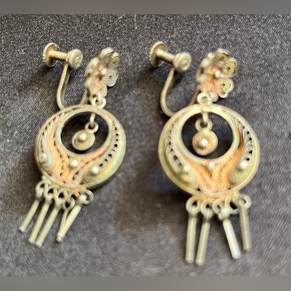 Vintage Taxco Silver Screw Back earrings - Picture 6 of 7